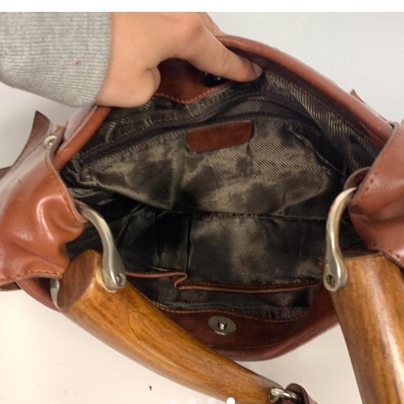 Y2K 90s VINTAGE FLARED LEATHER BROWN TAN PATCHED WOOD SHOULDER PURSE HANDBAG - Picture 4 of 4